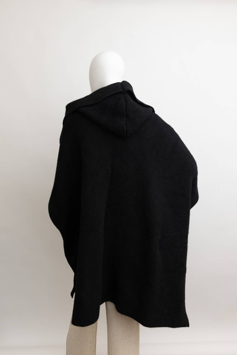 Hooded Ruana: Black